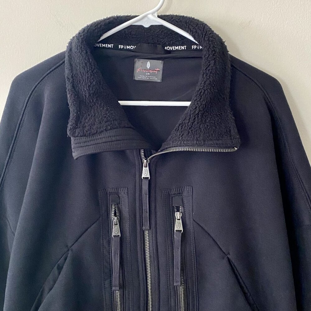 Free People Movement A Cut Above Zip-Up NWOT - Picture 6 of 8